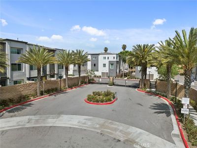 Property at 14043 Royalton Ln APT 2, Gardena, CA