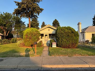 806 S 16th Ave