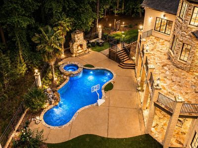 2920 Cone Manor Ln