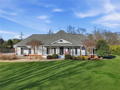 5040 Meadow Creek Dr