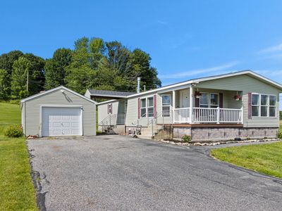 9 Davis Brook Drive