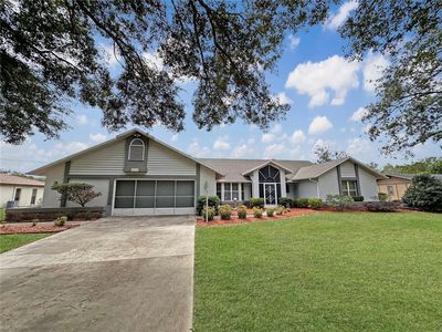 8262 Delaware Dr