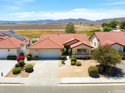 1657 Malachite St
