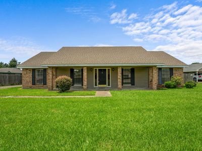 13 Poinsetta Rd
