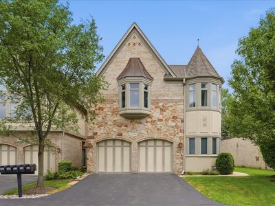 1591 S Paul Le Comte Ct
