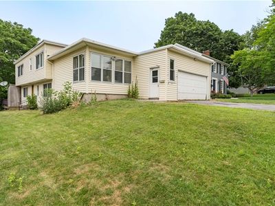 287 Thompson Blvd