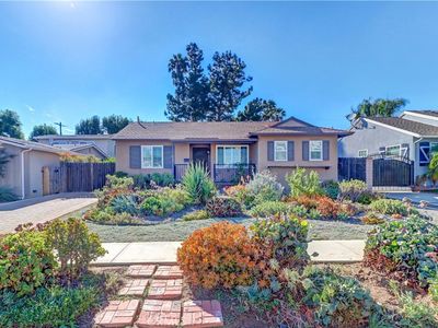 429 Catalpa Ave