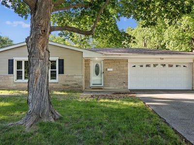 Property at 29 Cranbrook Dr, Swansea, IL