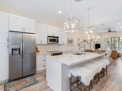 607 Renaissance Lane