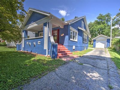1344 W Sunset Ave