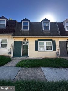 1920 Dutch Village Dr Unit T-226