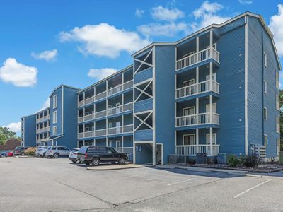 4015 Fairway Dr. #405A