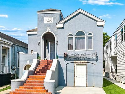 2224-26 Franklin Ave