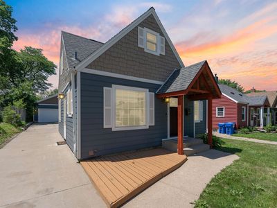 105 S Blauvelt Ave
