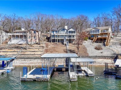 999 Imperial Point Dr