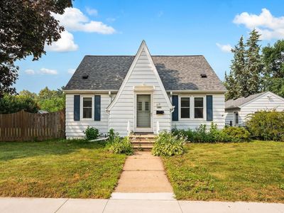 319 Annapolis St W