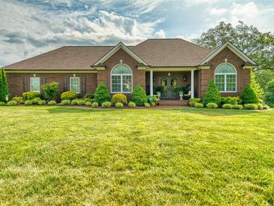 240 Garet Way