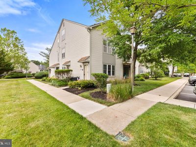 2402B Shurlock Ct