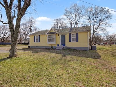 7041 Old Nashville Hwy