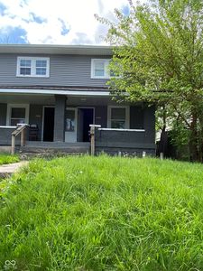 2825 E Michigan St