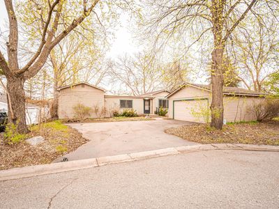 Property at 110145 Olin Ct, Chaska, MN