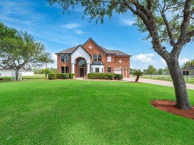 7211 Savannah Glen Ln