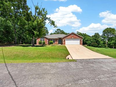 15 Bonnyrigg Dr