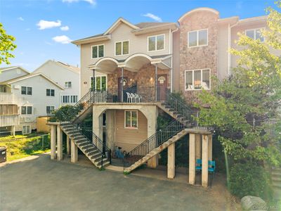19 Phyllis Terrace #211
