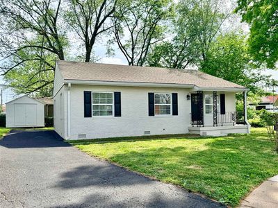 239 Petrie Ct