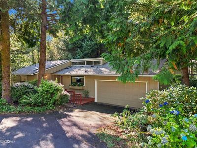 194 SW The Pines Dr