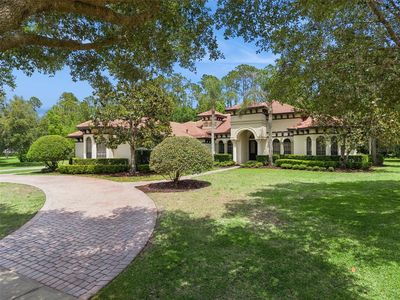 687 Shadowmoss Cir