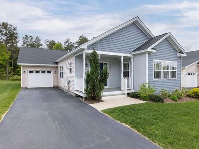 109 Chickadee Ln