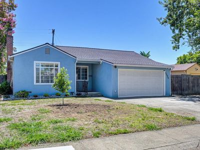 5526 38th Ave