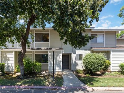 4717 N Cedar Ave APT 105