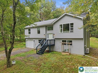Property at 207 Chippewa Trl, Albrightsville, PA
