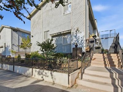 8936 Willis Ave Unit 11