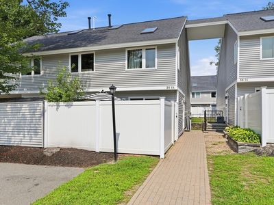 Property at 36 Meadow Pond Dr APT K, Leominster, MA