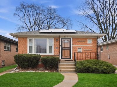 295 Prairie Ave