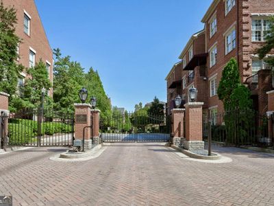 1735 Peachtree St NE UNIT 129