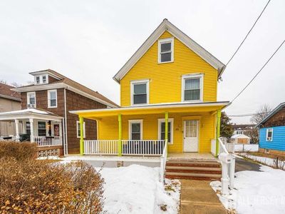 88 Woodbridge Ave