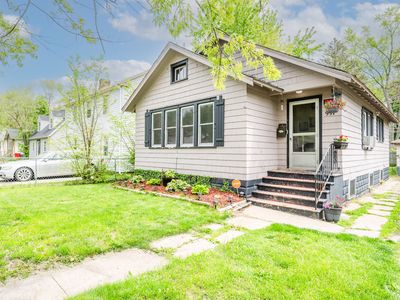 991 Ogden Ave