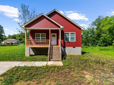 208 Nottingham Dr