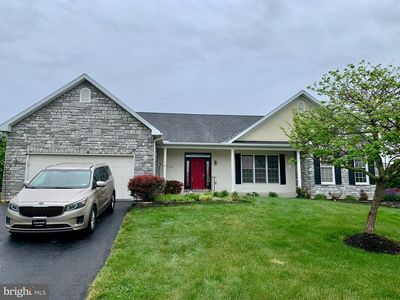 104 Walnut Dr W