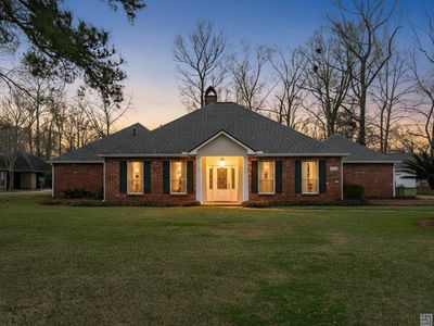 3027 Valcour Aime Ave