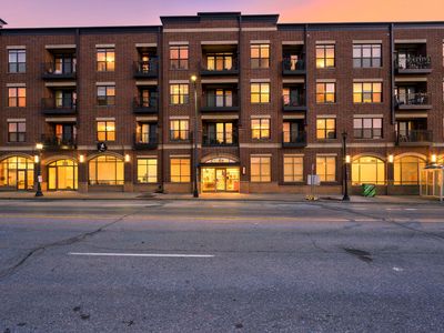 15 E Franklin Ave APT 210