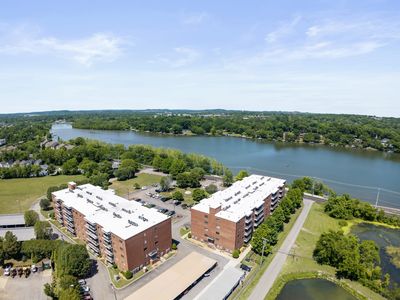 200 Sanders Ferry Rd APT 2406