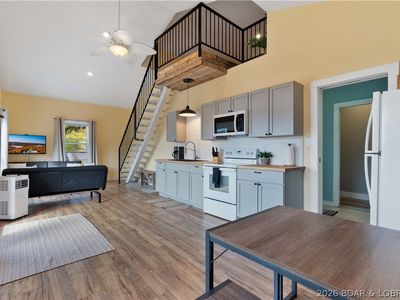 Property at 16676 Lucky Point Ln, Rocky Mount, MO