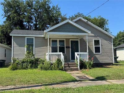 1317 West Ave