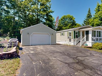 3 Meadow Drive