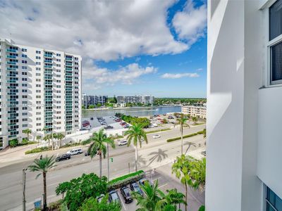 3001 S Ocean Dr APT 841